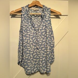 Dragonfly print light blue v-neck sleeveless blouse from LOFT size small